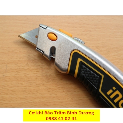 Dao rọc giấy cao cấp HUK6128